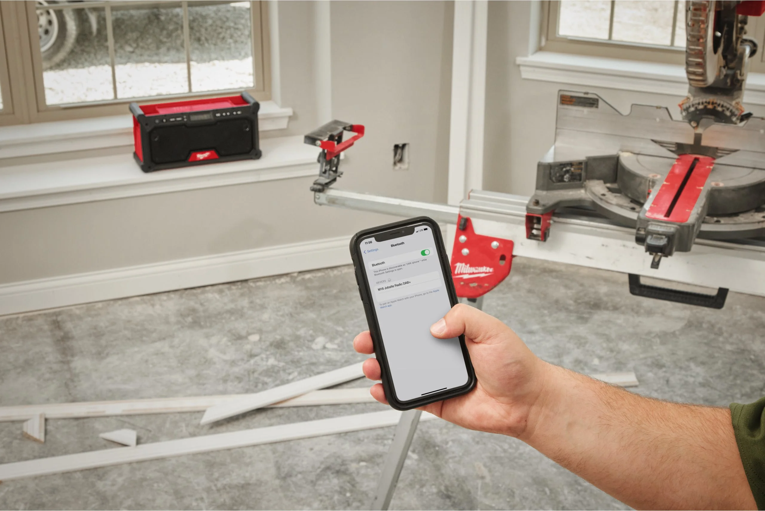Milwaukee M18 radio z Bluetooth povezavo